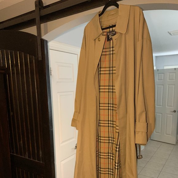 BURBERRY Car Trench Coat *Iconic, Luxury Fashion* - Picture 1 of 8